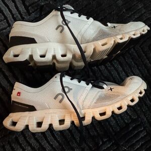 On Running Women's Shoes in White and Black